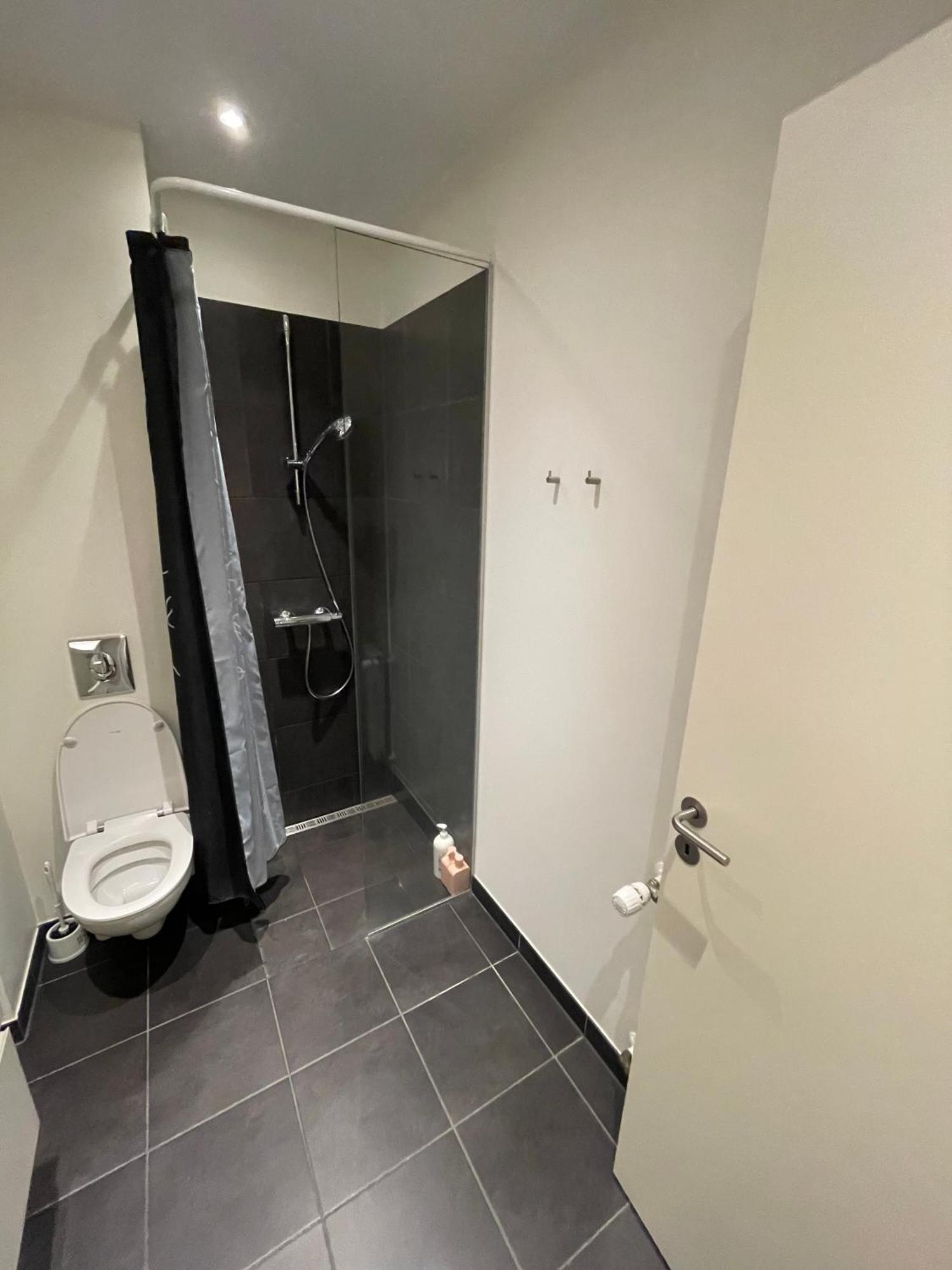 Modern Central Apt With Rooftop, Privat Balcony, & Free Parking,Next To Aarhus Attractions Dış mekan fotoğraf